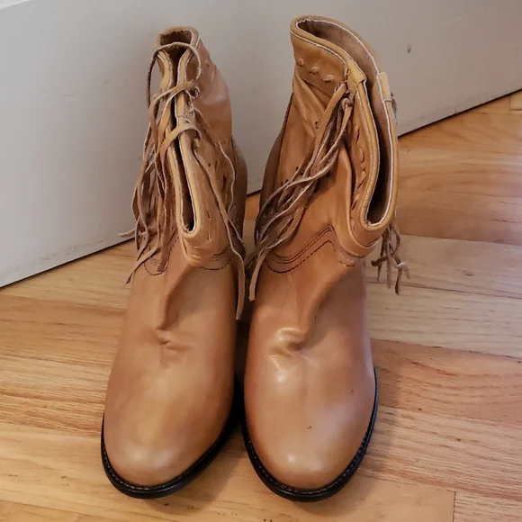 heeled cowboy boots / cowgirl boots - Picture 2 of 11